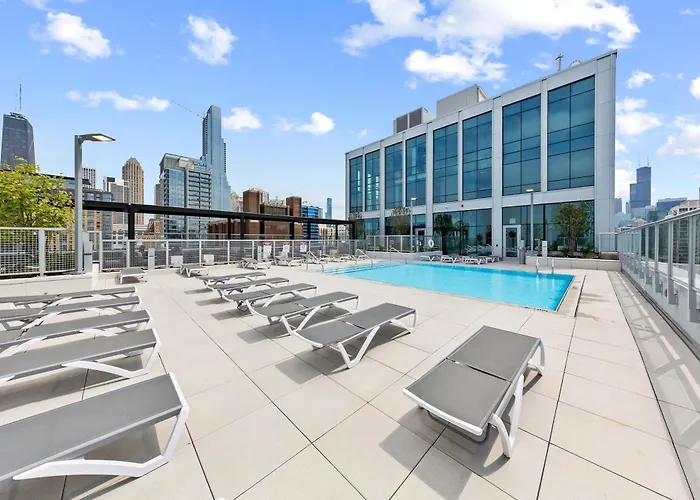 Kasa River North Hotel Chicago