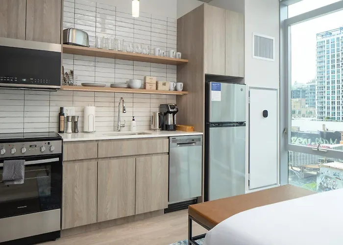 Kasa River North Hotel Chicago